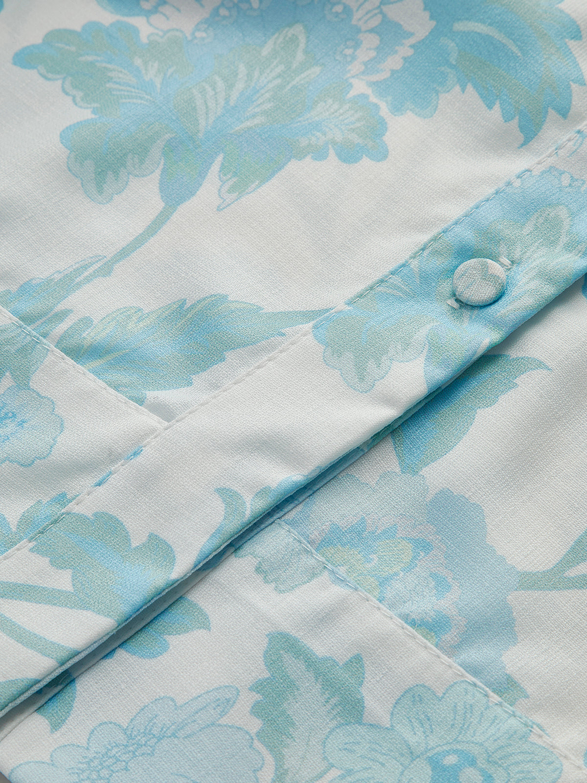 Çiçek Desenli Kemerli Şort Takımı Mavi V Yaka