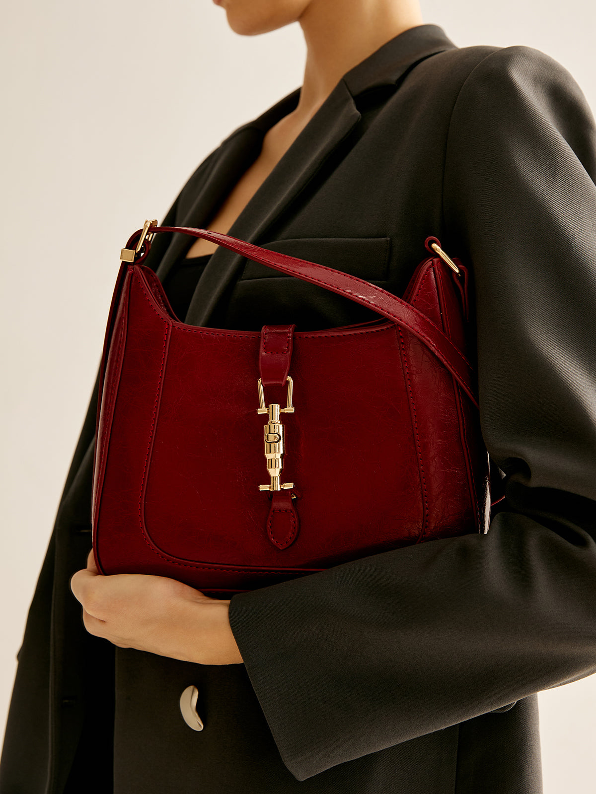 Mıknatıs Kapatmalı Fermuarlı Omuz Çantası Bordo