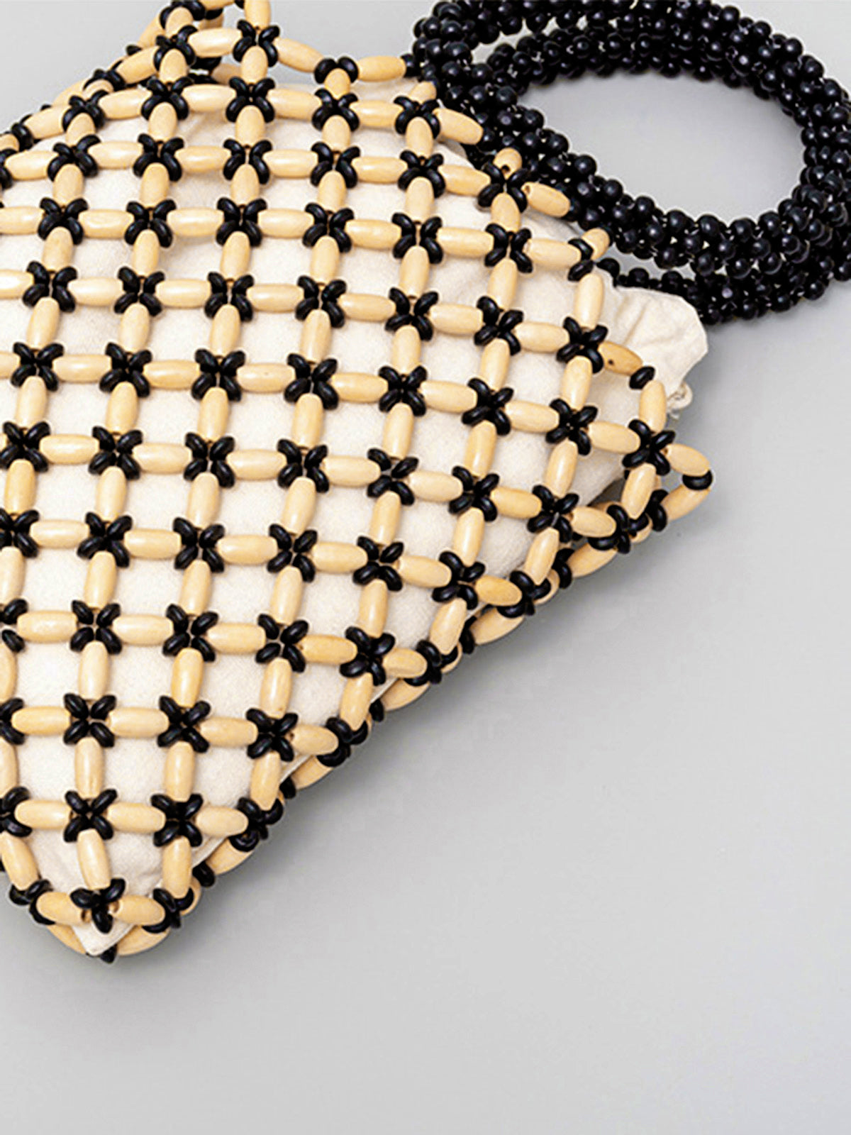 Zıt Bağlama Ahşap Boncuklu Dokuma El Çantası Siyah Beyaz