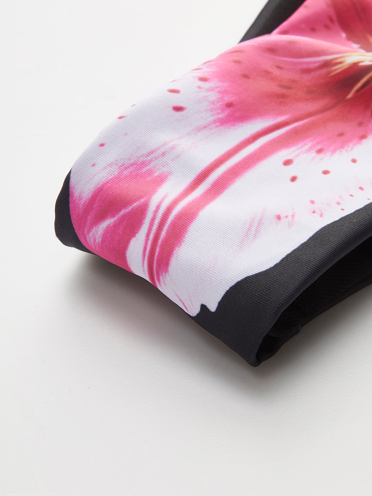 Çiçekli Bikini Takımı File Etek Siyah Pembe