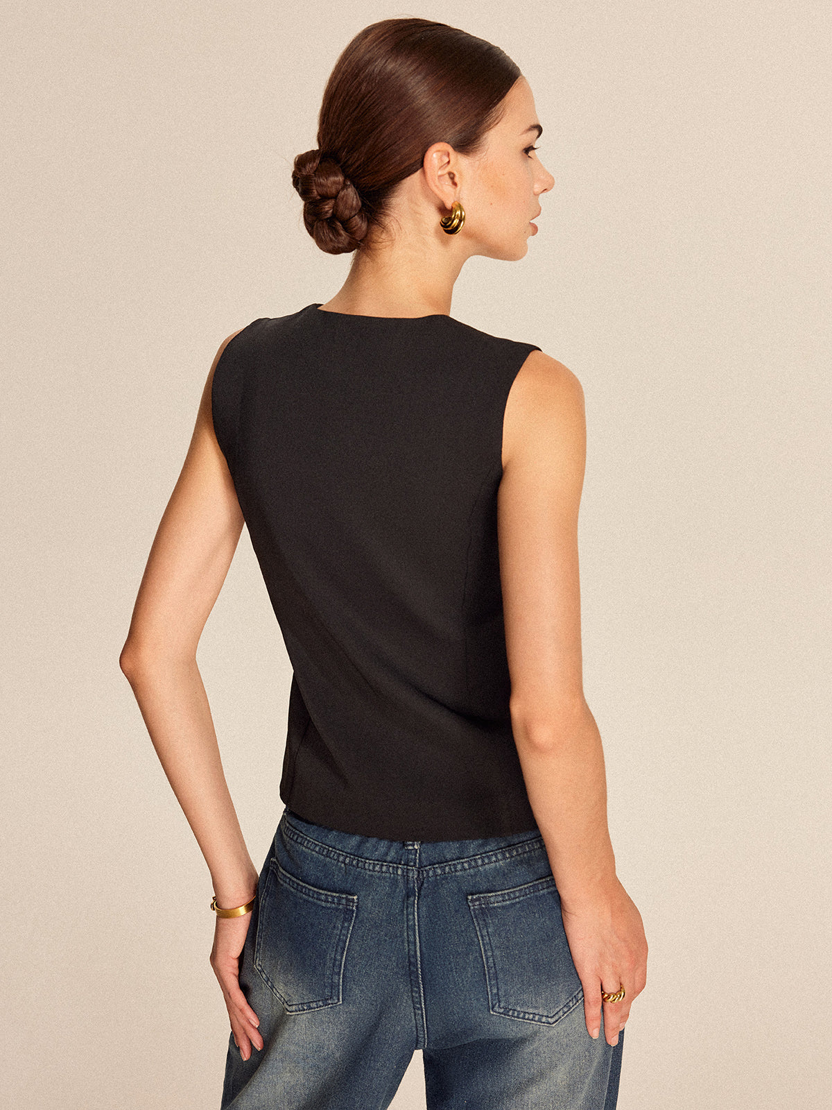 V Yaka Düğmeli Kolsuz Yelek Siyah İş Kıyafeti