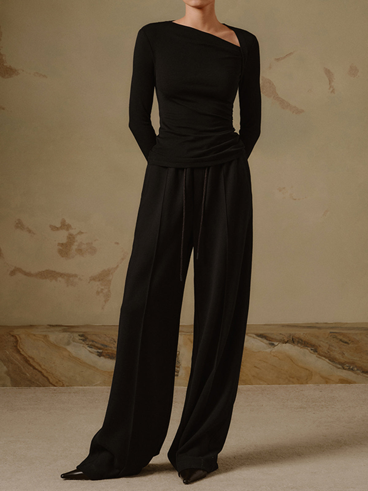 Asimetrik Yaka Fitilli Bluz Siyah Uzun Kollu