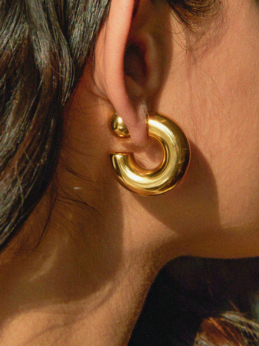 Şık C Şeklinde Küpeler Titanyum Çelik Altın