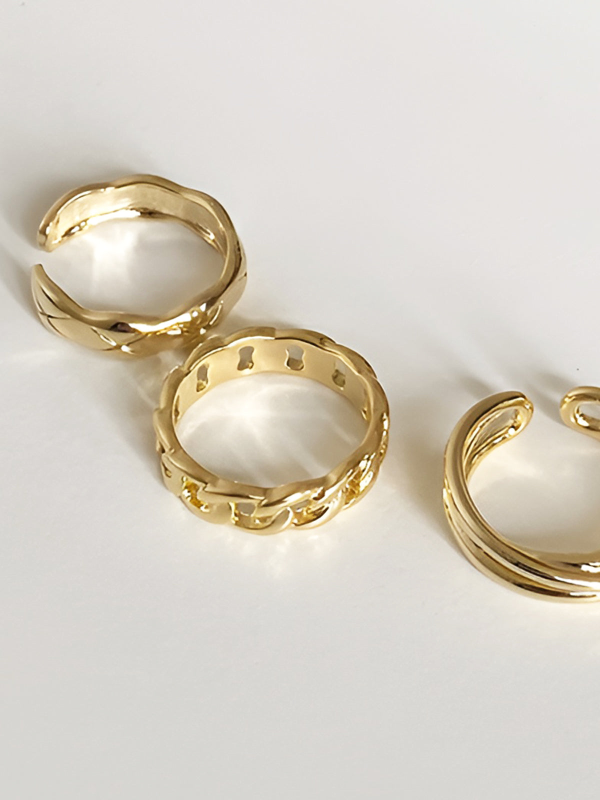 3 Adet Altın Tünel Bükümlü Çember Yüzük Set