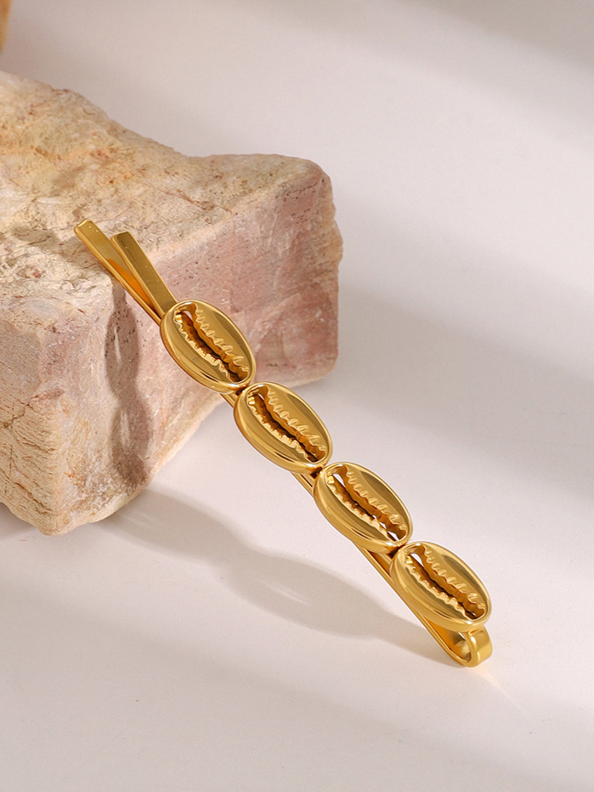 Altın İstiridye Kabuklu Saç Tokası Titanyum Çelik