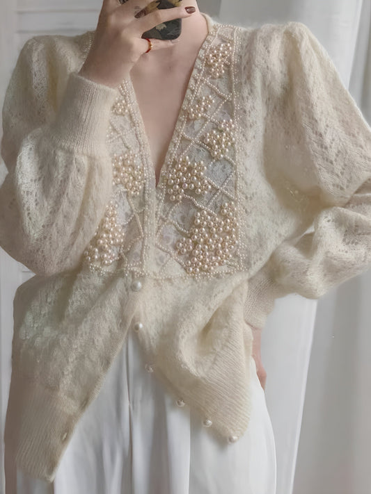 Romantik Boncuklu Düğmeli Hırka Ekru Regular Fit