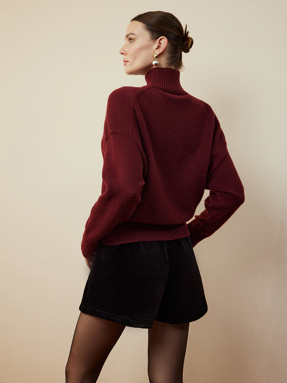 Kadife Orta Bel Şort Siyah Gündelik