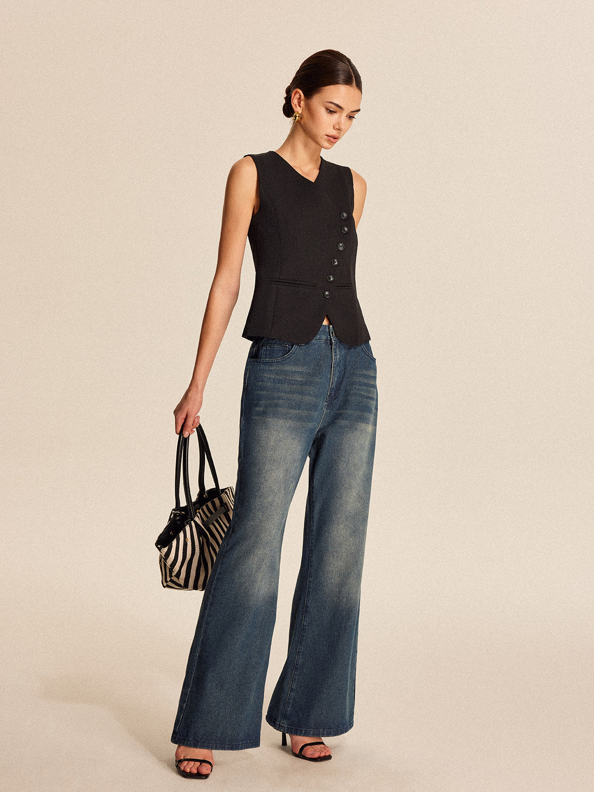 V Yaka Düğmeli Kolsuz Yelek Siyah İş Kıyafeti